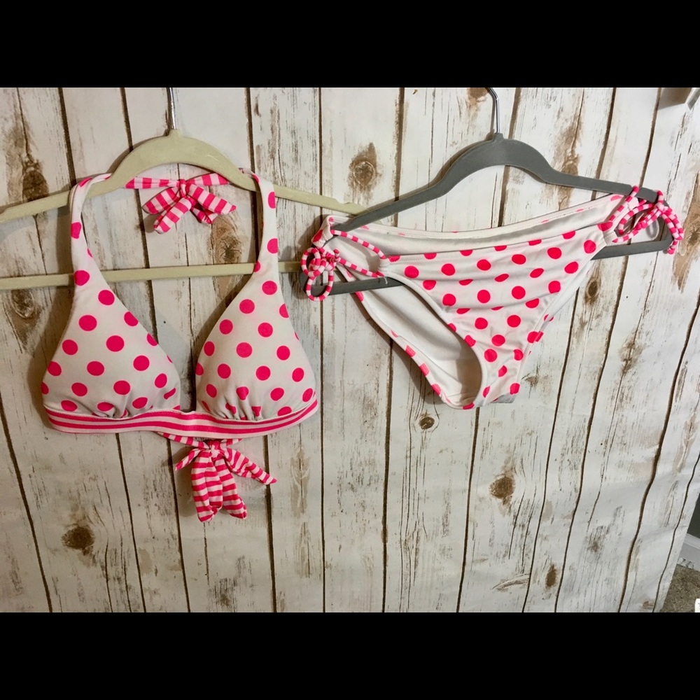 VS Polka dot bikini